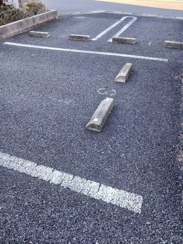 サングレイス　Ⅰの駐車場|駐車スペースもあります