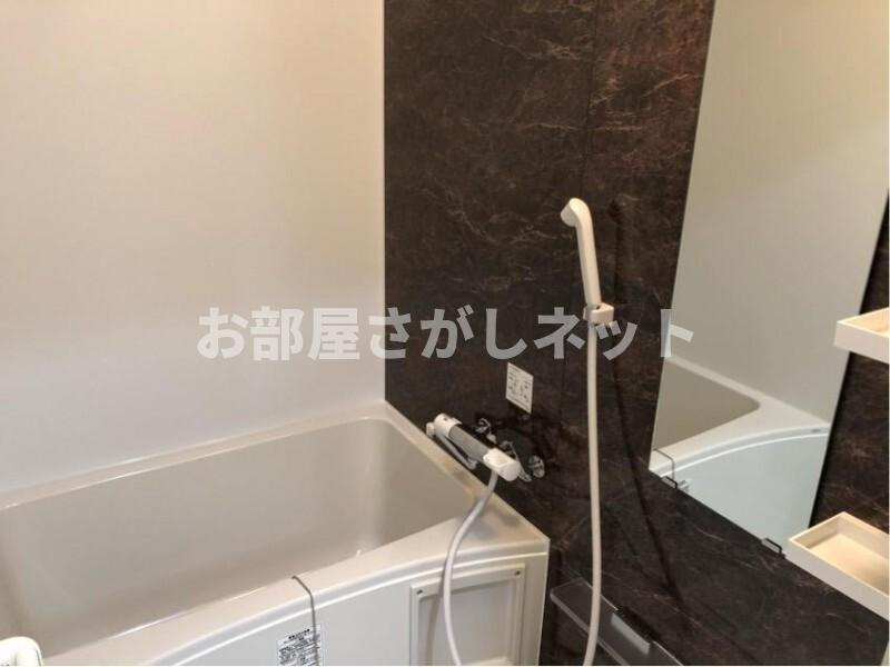 ラ・ファヴォール【おとり物件なし】#学生・社会人にオススメ！初期費用分割払いOK！の浴室