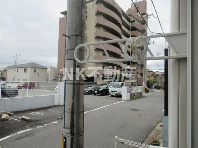 【バルコニー】 | フルール五百石（八戸ノ里賃貸） | 物干しです