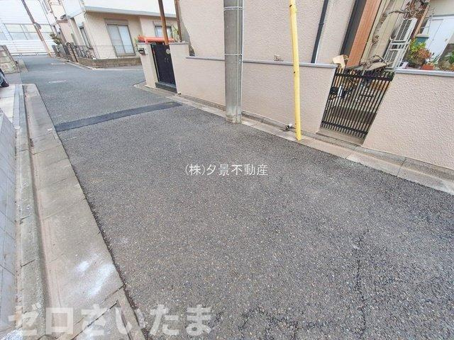 《仲介手数料無料》練馬区大泉学園町３丁目23-19新築一戸建てTerrechezの外観