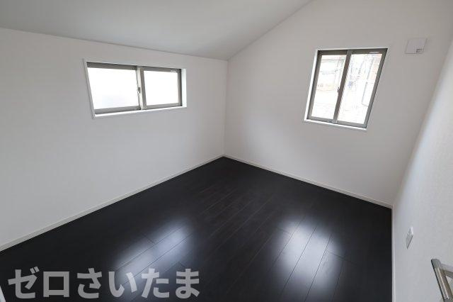 《仲介手数料無料》練馬区大泉学園町３丁目23-19新築一戸建てTerrechezの洋室|2階 5.2帖