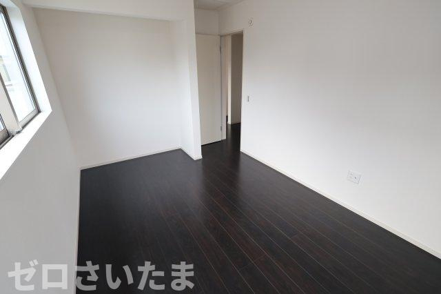 《仲介手数料無料》練馬区大泉学園町３丁目23-19新築一戸建てTerrechezの洋室|2階 6帖