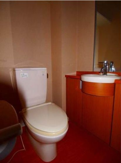 新宿区高田馬場４丁目の賃貸マンションのトイレ|バストイレ別★（同一仕様写真）