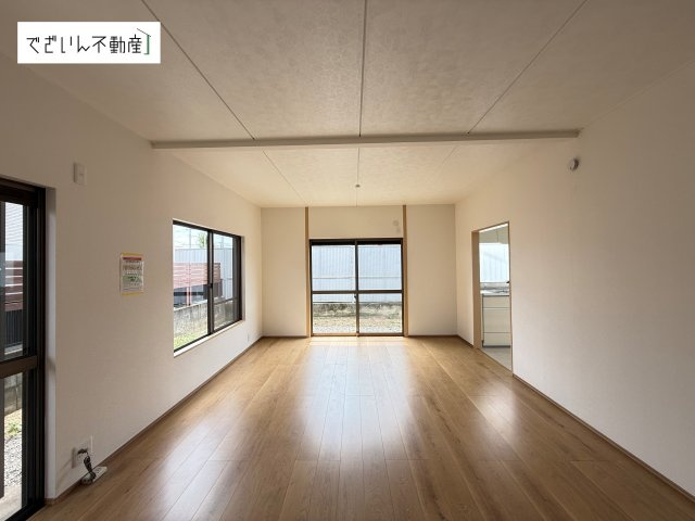 【居間・リビング】 | 行田市棚田町　中古住宅   | 現地(2026年7月撮影)