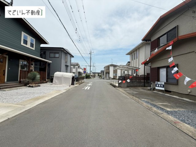 【前面道路含む現地写真】 | 行田市棚田町　中古住宅   | 現地(2026年7月撮影)