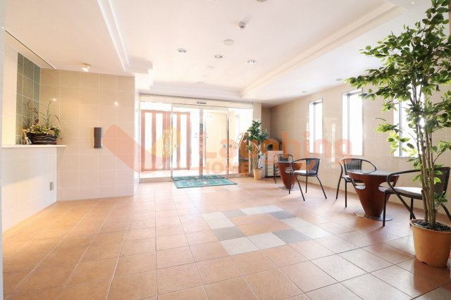 フェリス久留米シティのロビー|ゆとりのあるロビーです