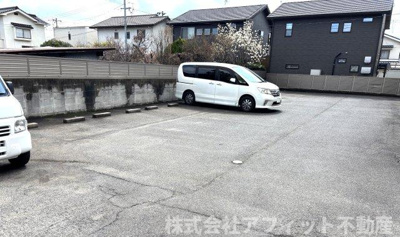 【駐車場】 | メゾンフルールⅡ