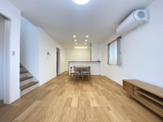 【外観】 | 中央区出水5丁目B棟 | ☆リビング☆