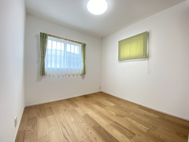 【洋室】 | 中央区出水5丁目B棟