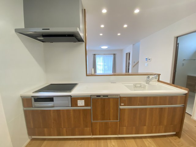 【キッチン】 | 中央区出水5丁目B棟