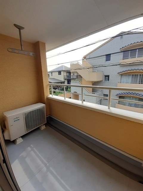 フォンターナ・カーロのバルコニー