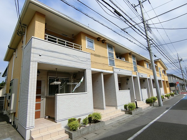 フォンターナ・カーロの外観