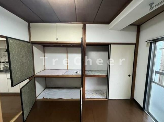 丸要ビルの収納