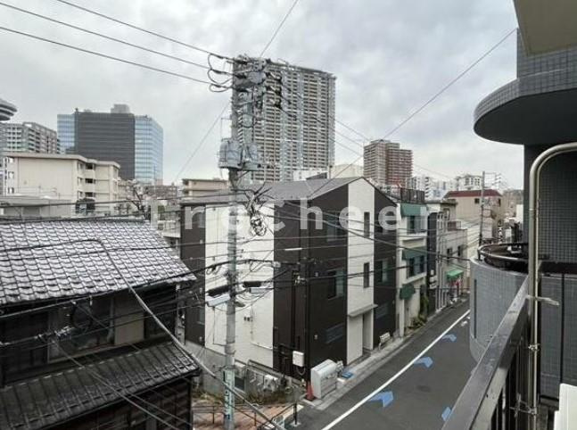 丸要ビルの展望