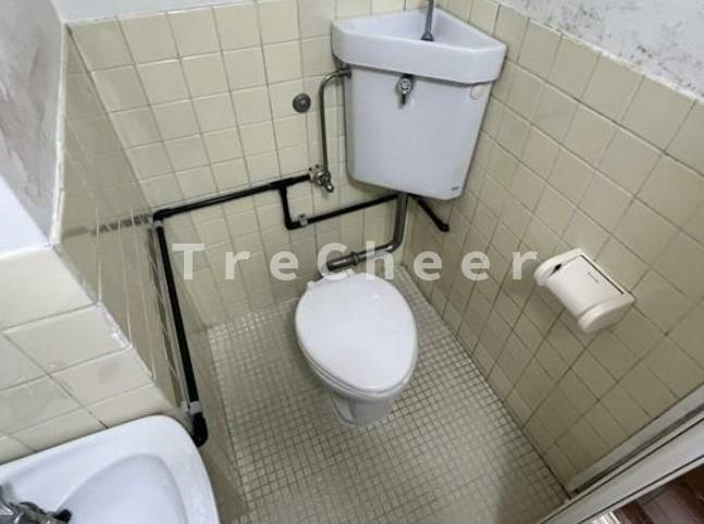 丸要ビルのトイレ