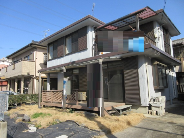 中古戸建　熊谷市玉井1973-352（期間限定現況販売）の前面道路含む現地写真