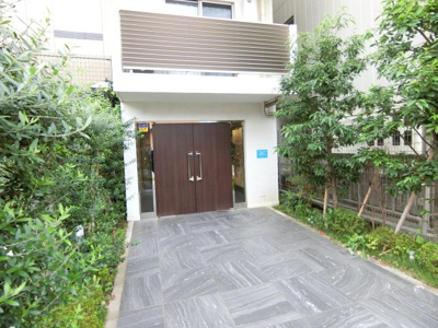 【エントランス】 | ハーモニーレジデンス武蔵小杉フォレストスクエア