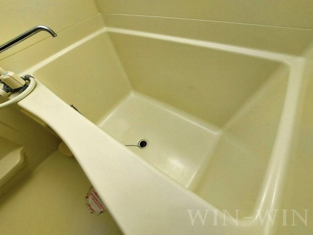 エルヴェ東小向Ⅰの浴室