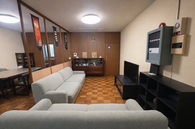 東区東桜2丁目空きビルの内装