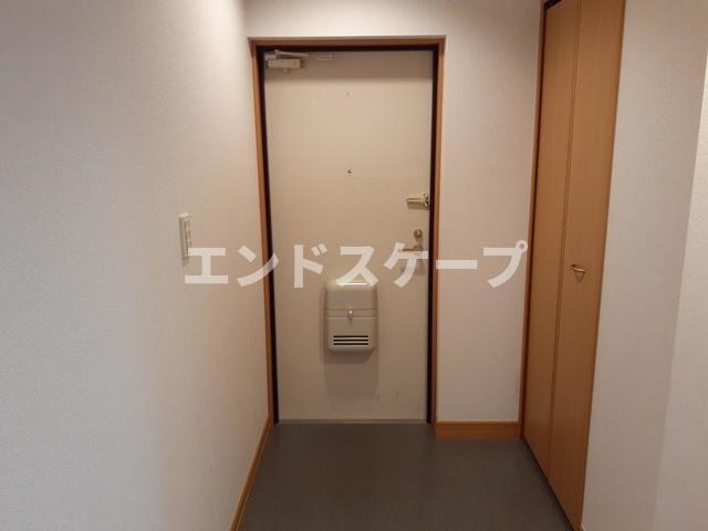 Ｇｒａｎｄ　Ｌｅａｇａの玄関|高崎、前橋のお部屋探しはエンドスケープまで！お客様の理想お聞かせ下さい♪