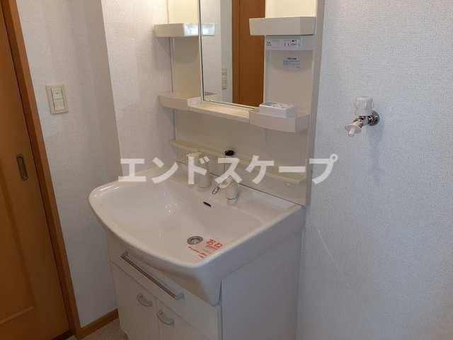 Ｇｒａｎｄ　Ｌｅａｇａの洗面所|高崎、前橋のお部屋探しはエンドスケープまで！お客様の理想お聞かせ下さい♪