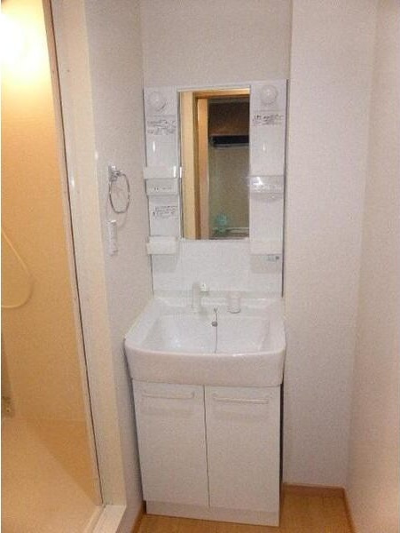 グリーンヴィル八雲　Aの洗面所