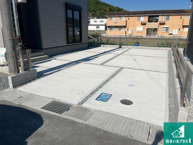 揖保郡太子町佐用岡　新築一戸建ての駐車場|駐車スペース！散水栓があるので、こまめに愛車を洗えます！