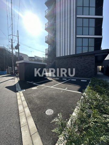 ルネフラッツ森小路駅前Ⅱ の駐車場