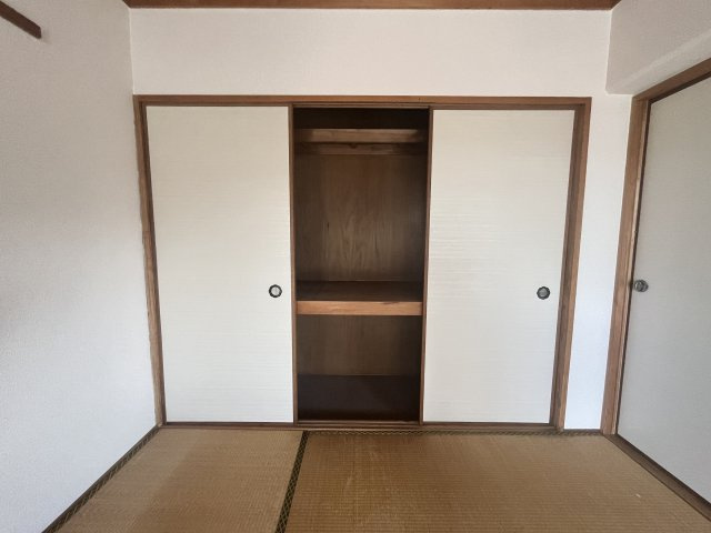 ニューMKハイツの収納
