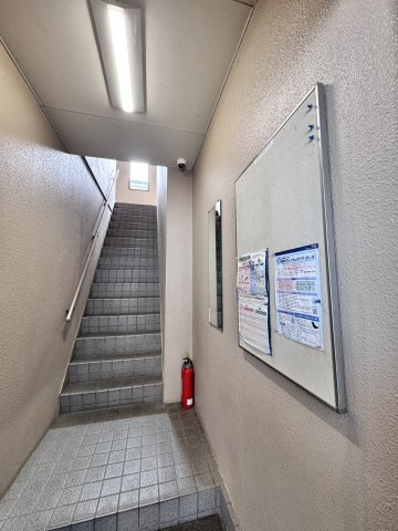 ウインズタックⅡのロビー