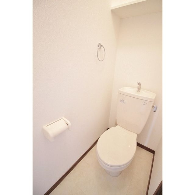 アムール 久々田 のトイレ