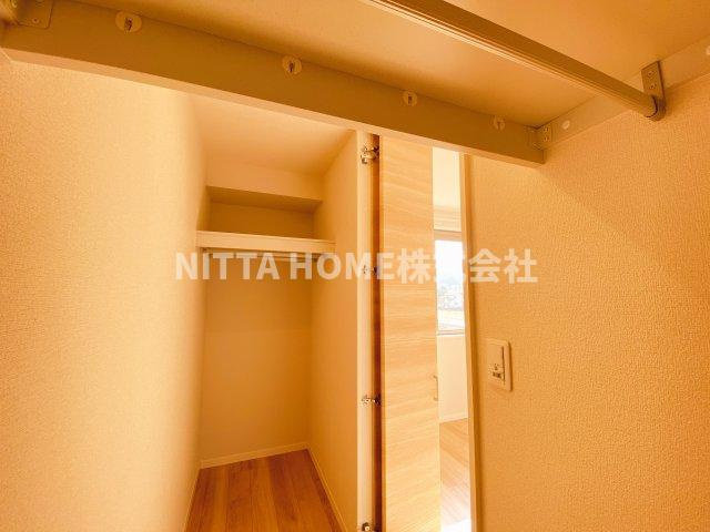 丹波市柏原町柏原のアパートの収納|ウォークインクローゼットもあります◆