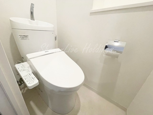 リヴシティ横濱関内弐番館のトイレ|温水洗浄便座付き♪