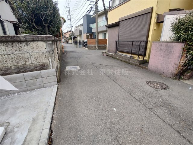 【前面道路含む現地写真】の画像