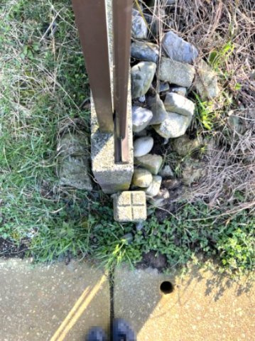 高島市安曇川町南古賀154坪売地のその他|境界標
