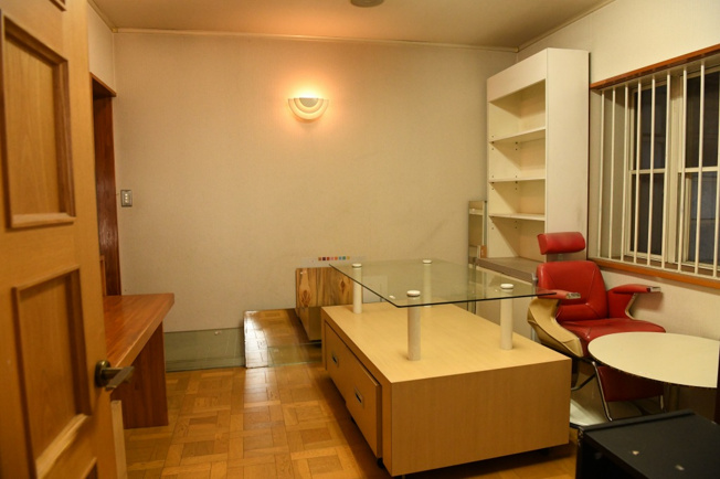 【ロビー】 | 休憩室