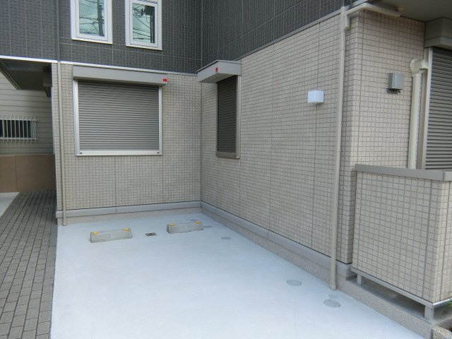 ルージュパードゥの駐車場