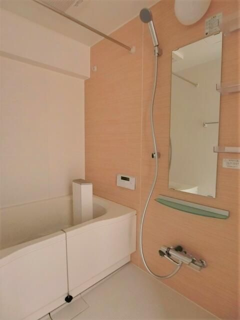 朝日広尾マンションの浴室