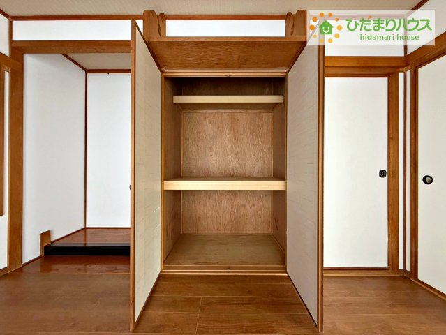 常陸太田市松栄町　中古戸建の収納|洋室A 収納