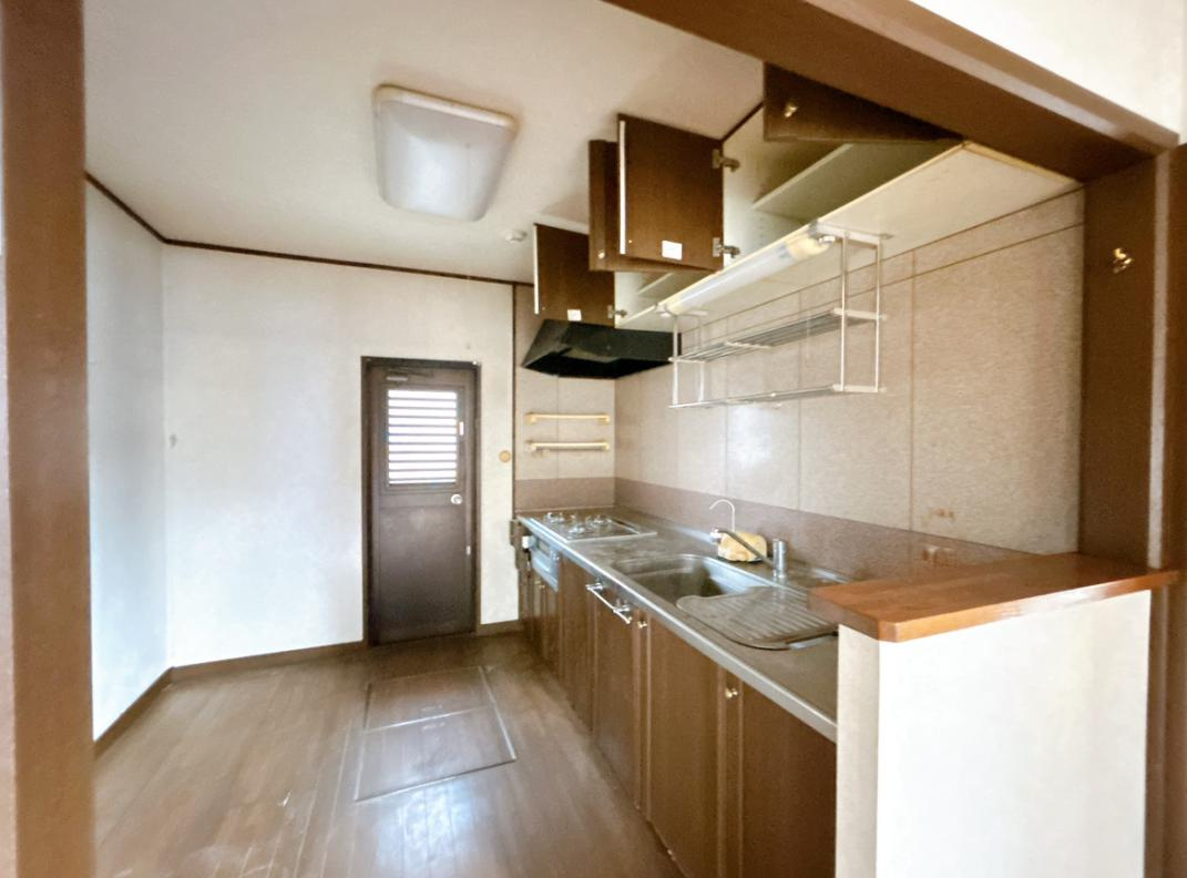 常陸太田市松栄町　中古戸建のキッチン