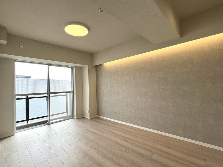ライオンズマンション羽田第２の洋室|ライオンズマンション羽田第２：洋室からもバルコニーへ出ることが可能です♪