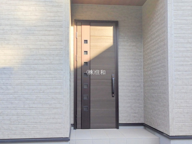 【新築分譲住宅】富士見市渡戸1丁目の玄関