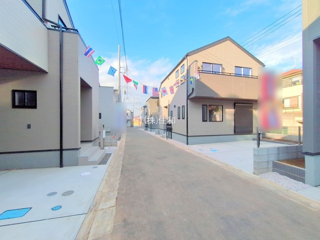 【新築分譲住宅】富士見市渡戸1丁目の前面道路含む現地写真