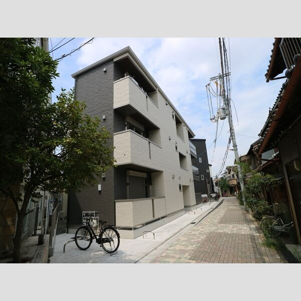 セレナヴィラ小阪W