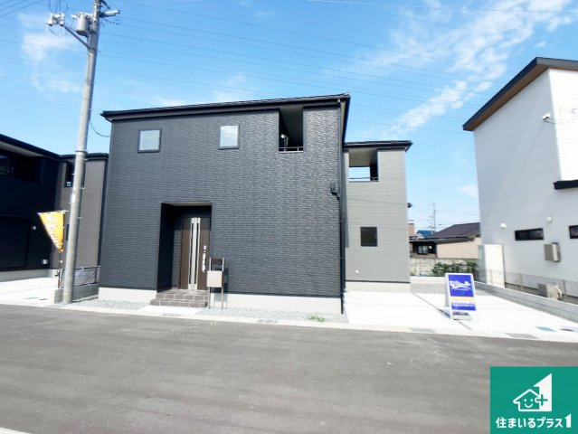 揖保郡太子町佐用岡　新築一戸建ての外観|お客様に長く安心して住んでいだだける事にこだわった家づくり！住んでからのアフターサービスにもしっかりと取り組んでいます！