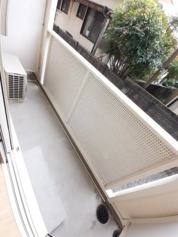 アベニュー　Ｍ－Ⅲのバルコニー