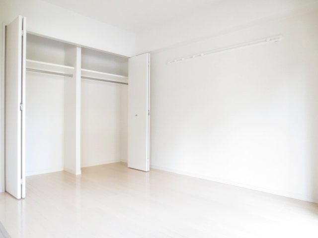 パークレジデンスの収納|別号室の参考写真です。