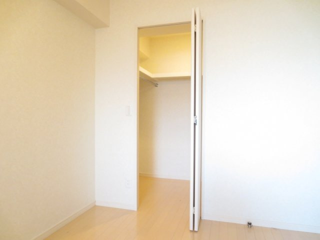 パークレジデンスの収納|別号室の参考写真です。