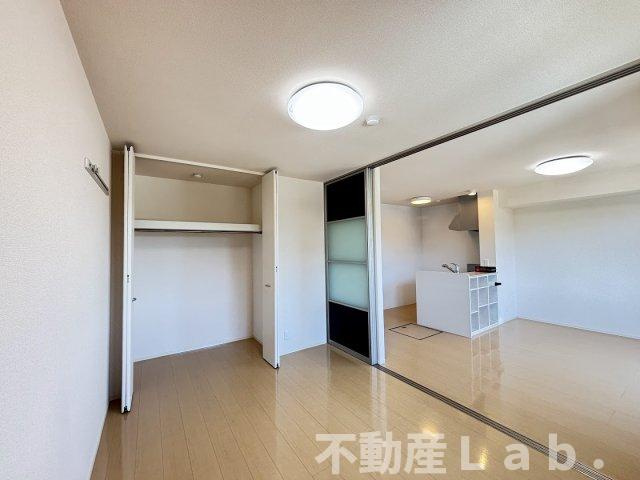 グランソレイユ　A棟の収納