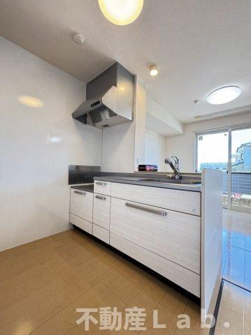 グランソレイユ　A棟のキッチン